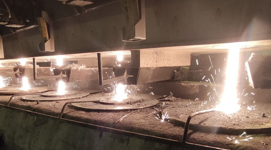 induction furnacevertical continuous casting machine